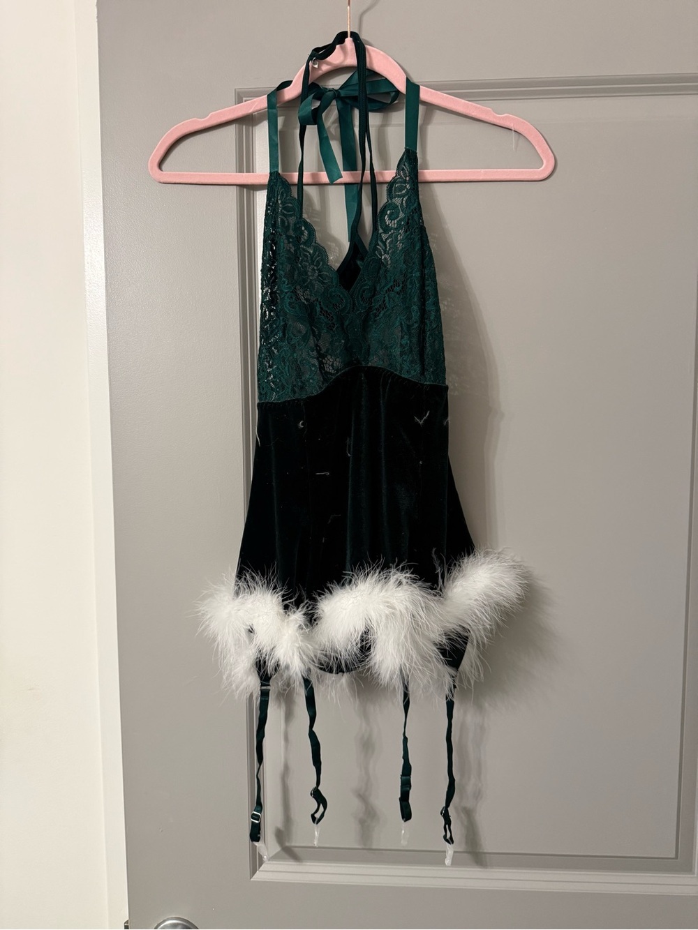 NWT Avidlove Christmas Green Lace Velvet Feather Garter Teddy L